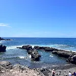 アパート Near The Sea 2 Bedroom