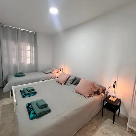 2 Bedroom With Solarium Terrace アパート *