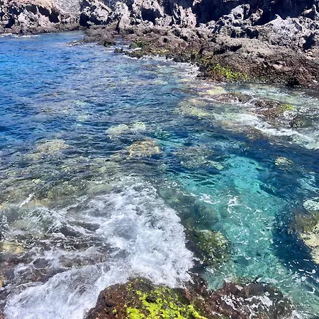 Apartman Near The Sea 2 Bedroom *