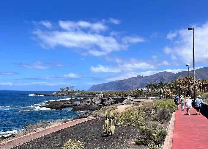 Near The Sea 2 Bedroom Апартаменты Алькала