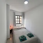 Near The Sea 2 Bedroom Apartament *