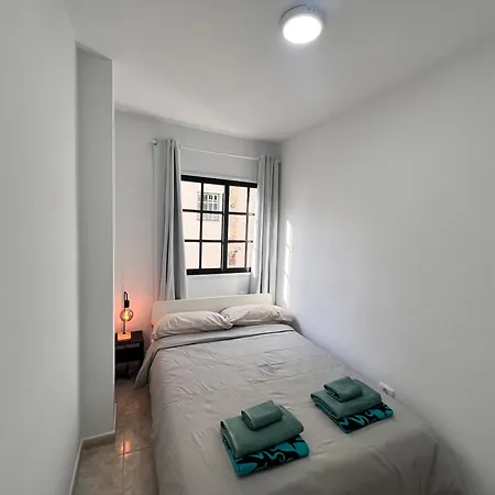 2 Bedroom With Solarium Terrace Appartamento *